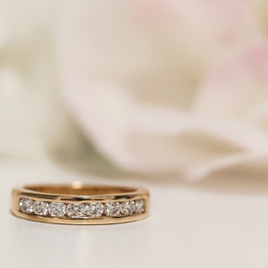 Alliance or rose 18 carats, 8 diamants - Amour