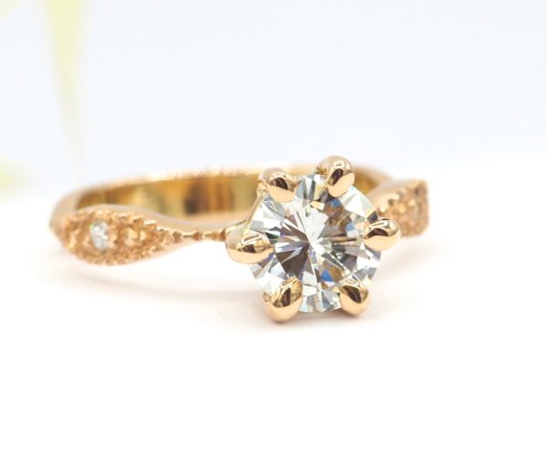 Bague de fiancaille or rouge 18 carats et diamants - Clotilde – Image 8